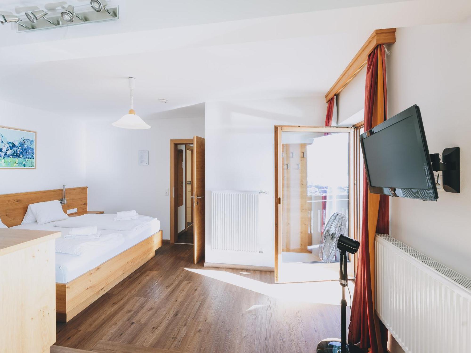 Haus Altenberger By We Rent, Summercard Included ツェル アム ゼー エクステリア 写真
